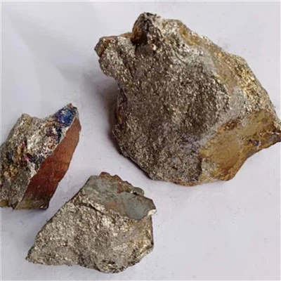 Ferrotitanium 70 metallklump / pulver